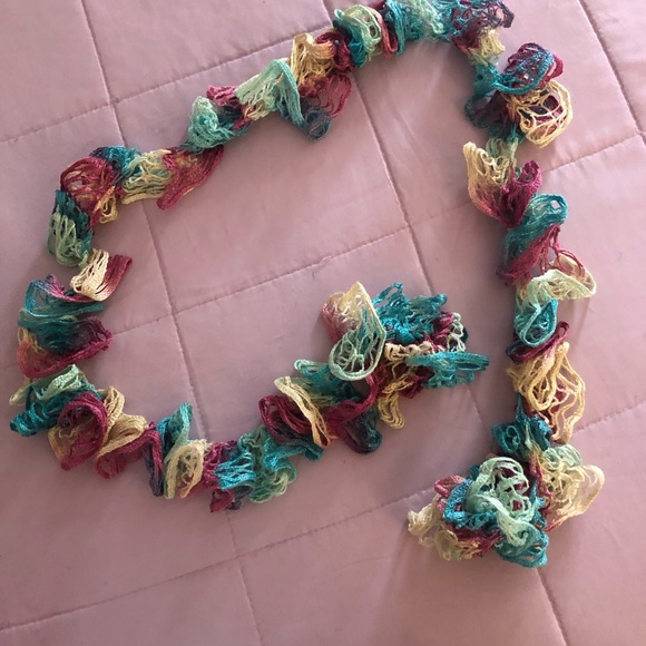 2 handmade scarves - Picture 4 of 6